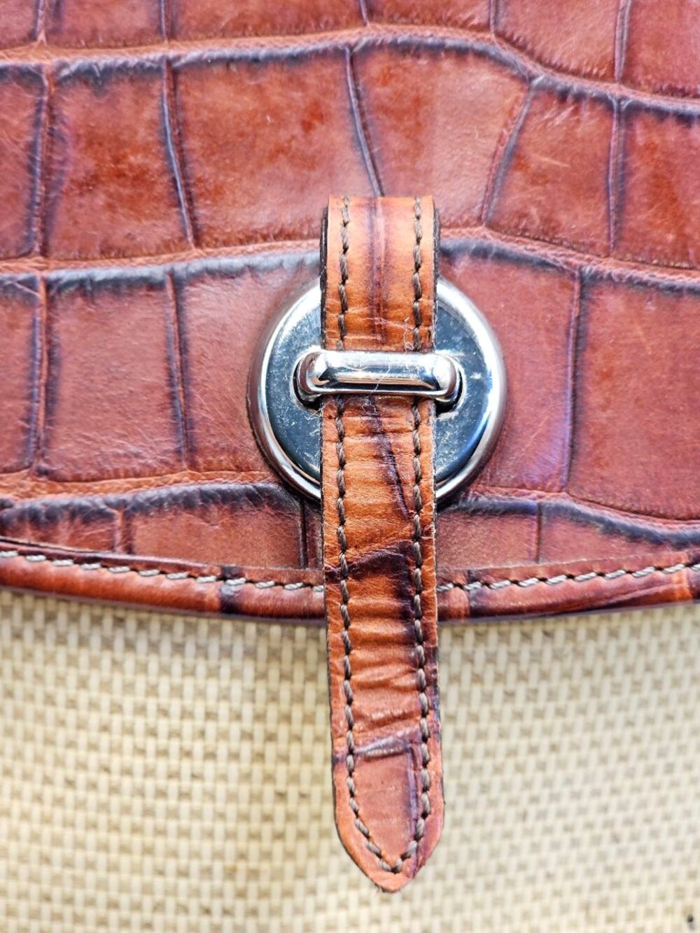 Vintage Dooney & Bourke Women's Brown Croc Embossed Leather Backpack Sz M 2560 - Picture 8 of 16